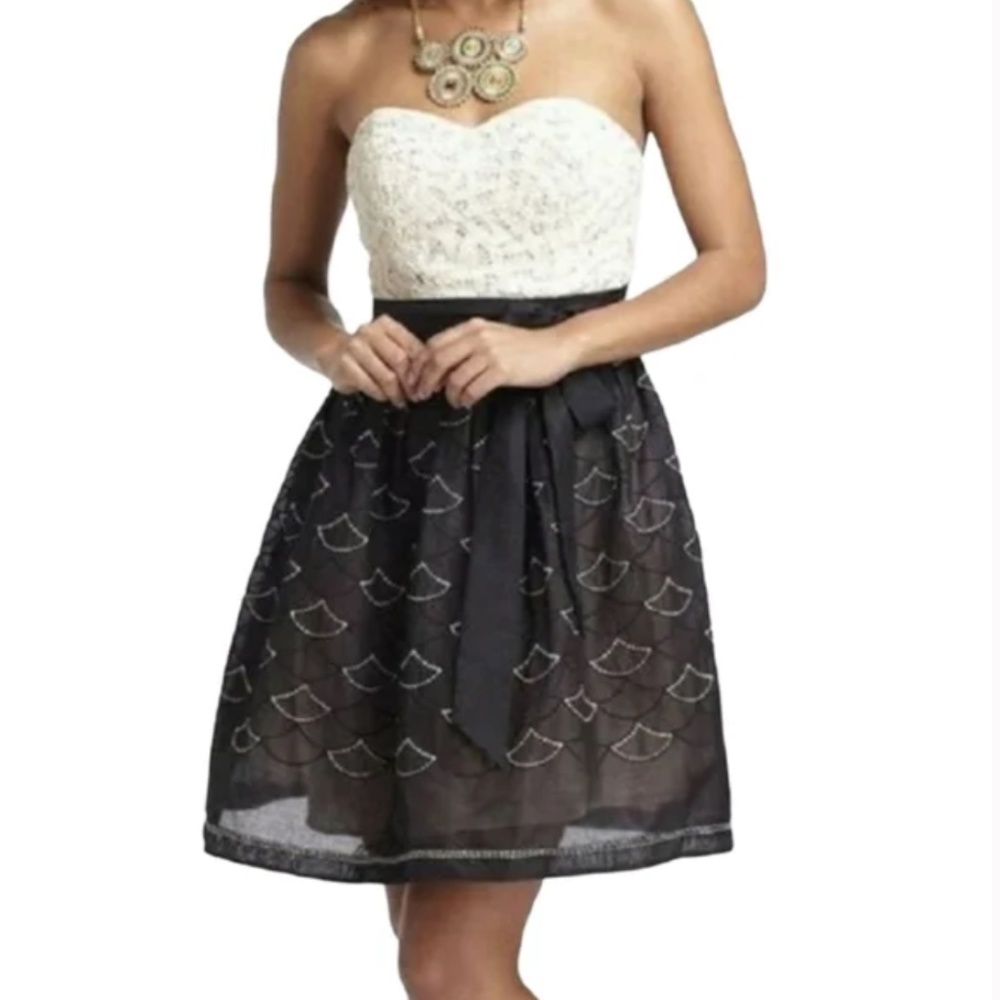 Anthropology Dresses - Meadow Rue Strapless Corset Style Dress - Size 6